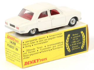 Lot 169 - DINKY TOYS (FRANCE) (1)