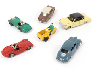 Lot 233 - DINKY TOYS (FRANCE) (6)