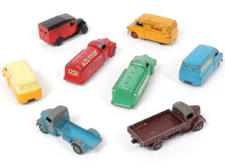 Lot 137 - DINKY TOYS (GB) (8)