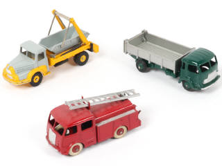 Lot 219 - DINKY TOYS (FRANCE) (3)