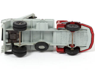Lot 162 - DINKY TOYS (FRANCE) (1)