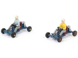 Lot 186 - DINKY TOYS (FRANCE) (2)