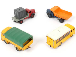 Lot 228 - DINKY TOYS (FRANCE) (4)