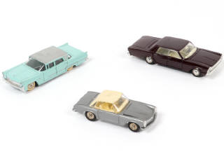 Lot 212 - DINKY TOYS (FRANCE) (3)