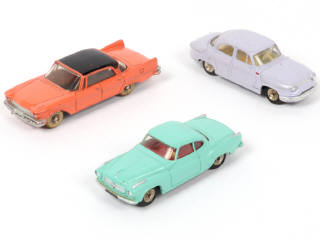 Lot 215 - DINKY TOYS (FRANCE) (3)