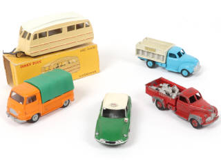 Lot 230 - DINKY TOYS (FRANCE) (5)