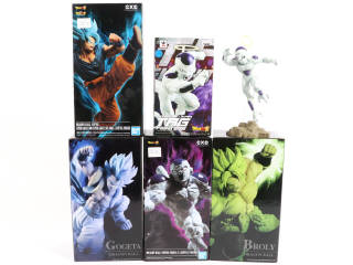 Lot 41 - DIVERS (5)