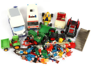 Lot 6 - PLAYMOBIL (ALLEMAGNE) (1)