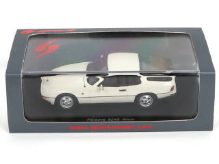 Lot 101 - SPARK (MACAU) (1)