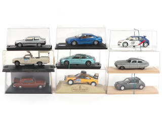 Lot 76 - DIVERS (9)