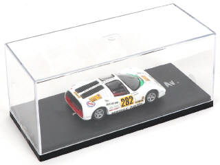 Lot 183 - TOP MODEL (ITALIE) (1)