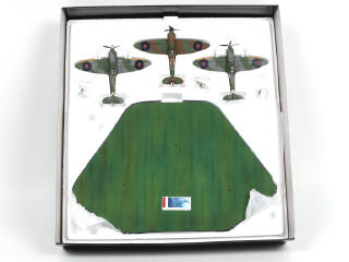 Lot 141 - CORGI TOYS (GB) (1)