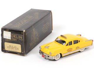 Lot 104 - BROOKLIN MODELS (GB) (1)
