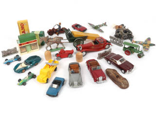Lot 80 - DIVERS (25)