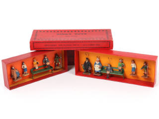 Lot 18 - MECCANO (FRANCE) (2)