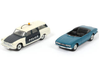 Lot 230 - DINKY TOYS (FRANCE) (2)