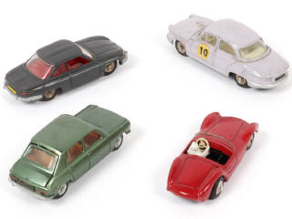 Lot 250 - DINKY TOYS (FRANCE) (4)