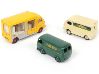 Lot 243 - DINKY TOYS (FRANCE) (3)
