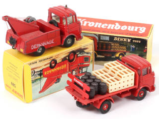 Lot 234 - DINKY TOYS (FRANCE) (2)