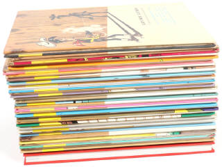 Lot 208 - EDITIONS DARGAUD & DUPUIS (23)