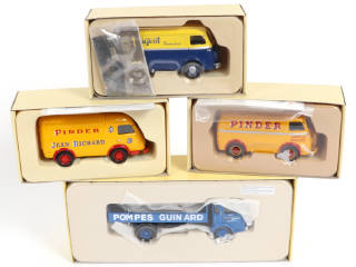 Lot 174 - GORGI TOYS (GB) (5)