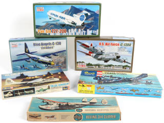 Lot 12 - DIVERS (6)