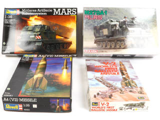 Lot 23 - REVELL (ALLEMAGNE) (4)