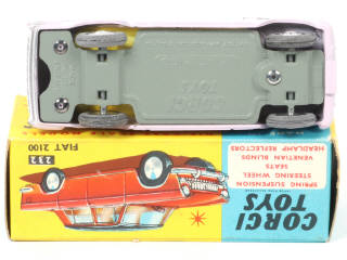 Lot 155 - CORGI TOYS (GB) (1)