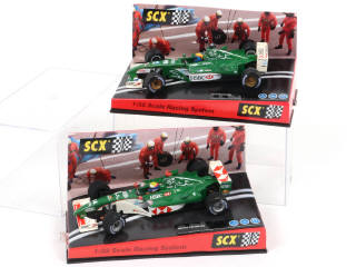 Lot 13 - SCALEXTRIC (GB) (2)