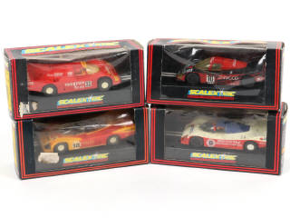Lot 18 - SCALEXTRIC (GB) (4)