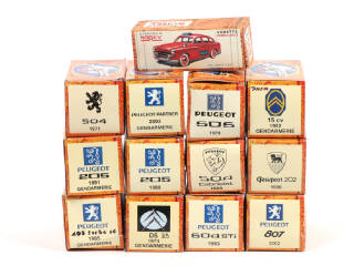 Lot 169 - EDITIONS HACHETTE (FRANCE) (13)