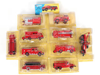 Lot 156 - EDITIONS HACHETTE (FRANCE) (10)