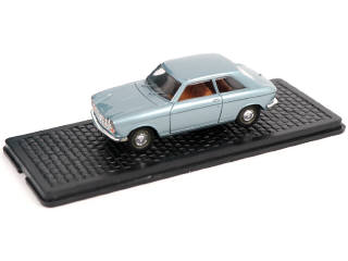 Lot 225 - AQUAVIT (FRANCE) (2)