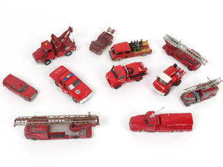 Lot 37 - DIVERS (11)