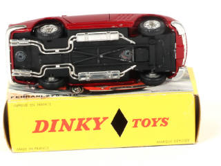 Lot 455 - DINKY TOYS (FRANCE) (2)
