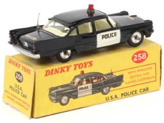 Lot 570 - DINKY TOYS (GB) (1)