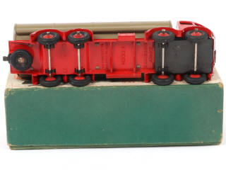 Lot 594 - DINKY TOYS (GB) (1)