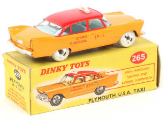 Lot 564 - DINKY TOYS (GB) (1)