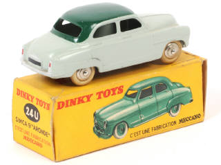 Lot 470 - DINKY TOYS (FRANCE) (1)