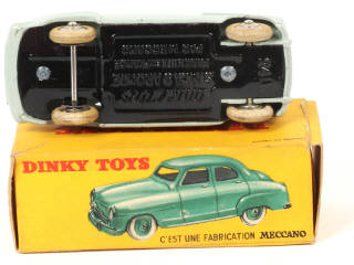 Lot 470 - DINKY TOYS (FRANCE) (1)