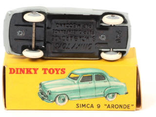 Lot 469 - DINKY TOYS (FRANCE) (1)