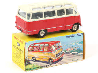 Lot 525 - DINKY TOYS (FRANCE) (1)