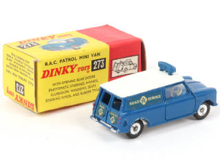 Lot 563 - DINKY TOYS (GB) (1)