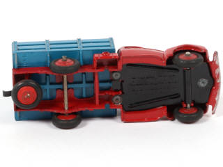 Lot 524 - DINKY TOYS (FRANCE) (1)