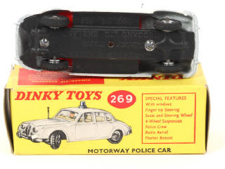 Lot 575 - DINKY TOYS (GB) (1)