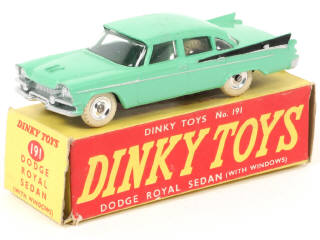 Lot 552 - DINKY TOYS (GB) (1)