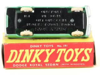 Lot 552 - DINKY TOYS (GB) (1)