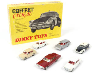Lot 450 - DINKY TOYS (FRANCE) (7)