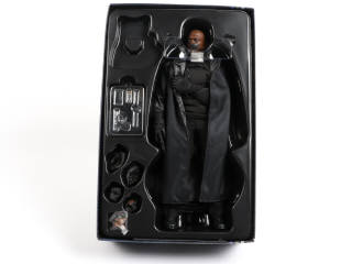 Lot 65 - HOT TOYS (JAPON) (1)