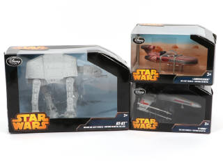 Lot 272 - WALT DISNEY PRODUCTIONS (USA) (3)